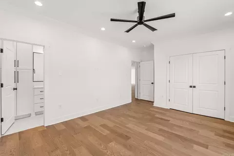 Bedroom - 1670 Dolphin Dr, Conway, AR 72034 photo 5 of 7