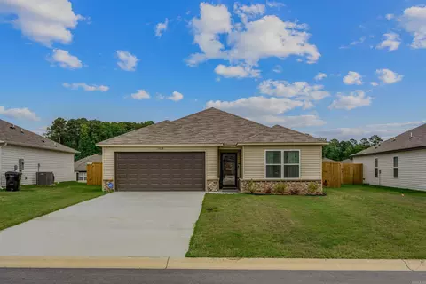 11078 River Valley Dr, Hensley, AR 72065