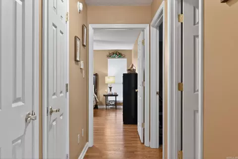 Entry Way - 30 Summerset Pl, Pine Bluff, AR 71603 photo 1 of 1