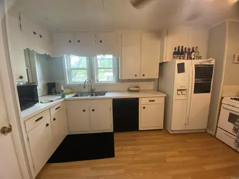 Kitchen - 164 E Main St, Calion, AR 71724 photo 2 of 2