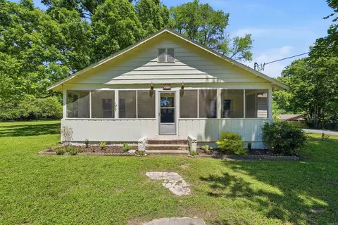211 NE Third St, Bryant, AR 72022