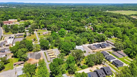 View/Area - 211 NE Third St, Bryant, AR 72022 photo 6 of 6