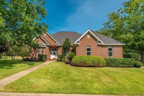 123 Saratoga St, Hot Springs, AR 71901