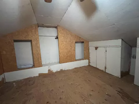 Bedroom - 703 W 4th St, Lonoke, AR 72086 photo 5 of 5