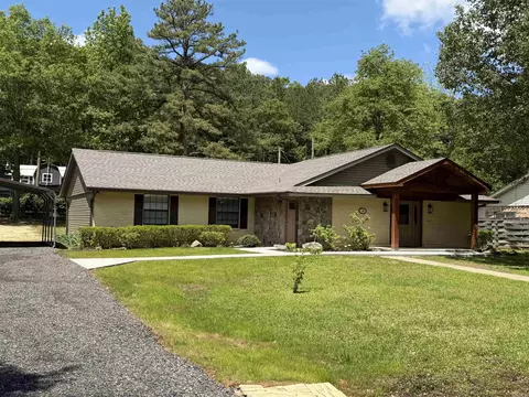 210 Gary Dr, Mena, AR 71953