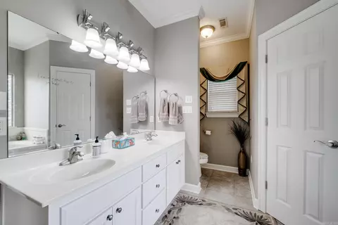 Bath - 1320 Crosspoint, Conway, AR 72034 photo 2 of 3
