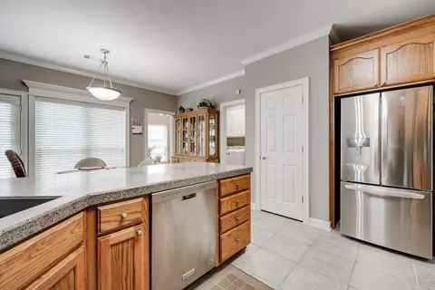 Kitchen - 1320 Crosspoint, Conway, AR 72034 photo 4 of 4