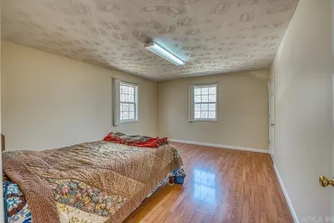Bedroom - 227 Nc 3690, Harrison, AR 72601 photo 3 of 6