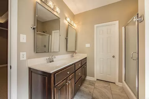 Bath - 107 Hudson Branch Dr, Austin, AR 72007 photo 1 of 4