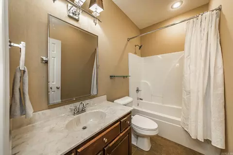 Bath - 107 Hudson Branch Dr, Austin, AR 72007 photo 4 of 4