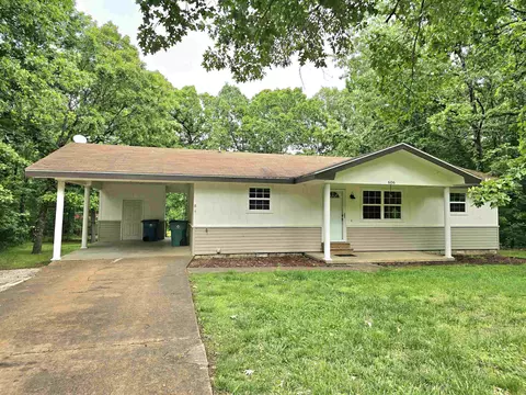 606 Dove Ln, Horseshoe Bend, AR 72512
