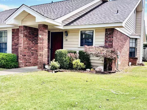 23 Dark Forest Pl, Benton, AR 72019