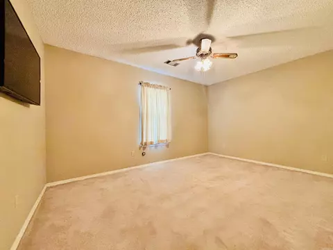 Bedroom - 23 Dark Forest Pl, Benton, AR 72019 photo 4 of 5