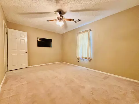 Bedroom - 23 Dark Forest Pl, Benton, AR 72019 photo 5 of 5