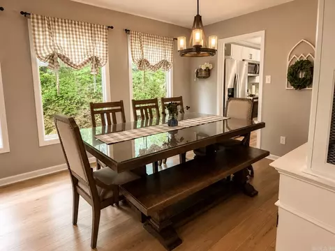 Dining - 1403 Misty Dr, Benton, AR 72019 photo 1 of 2