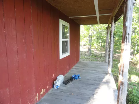 Exterior - 434 Fallen Tree Rd, Marshall, AR 72650 photo 2 of 14