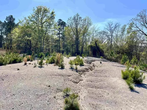 4664 E Grand Ave, Hot Springs, AR 71901