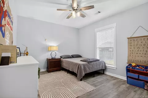 Bedroom - 2319 Pleasant Cove Dr, Conway, AR 72034 photo 3 of 7