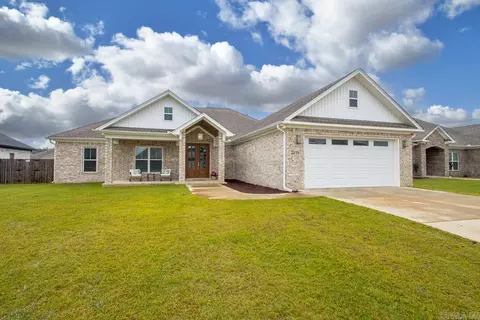 Exterior - 2319 Pleasant Cove Dr, Conway, AR 72034 photo 2 of 8