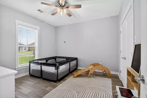 Bedroom - 2319 Pleasant Cove Dr, Conway, AR 72034 photo 2 of 7