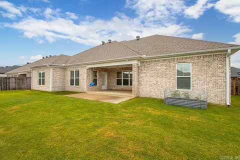 Exterior - 2319 Pleasant Cove Dr, Conway, AR 72034 photo 8 of 8