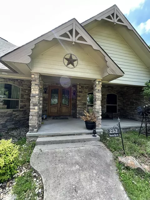252 Mountain Mist Dr, Dierks, AR 71833
