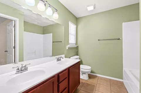 Bath - 14616 Woodside Place Loop, Alexander, AR 72002 photo 1 of 4