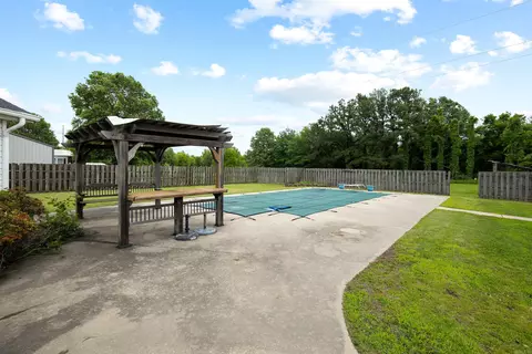 Exterior - 13298 Dixie Ln, Trumann, AR 72472 photo 5 of 11