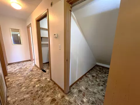 Entry Way - 1894 Oak Grove Loop, Timbo, AR 72680 photo 1 of 2