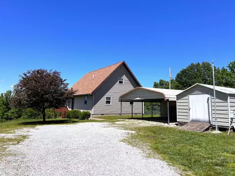Exterior - 1894 Oak Grove Loop, Timbo, AR 72680 photo 4 of 11