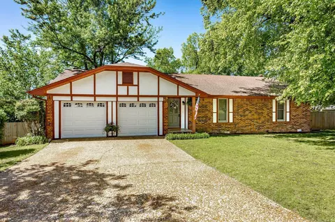 13 Jenny Lynn, Searcy, AR 72143