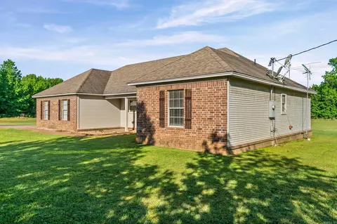 Exterior - 137 Langston Ln, Beebe, AR 72012 photo 4 of 7