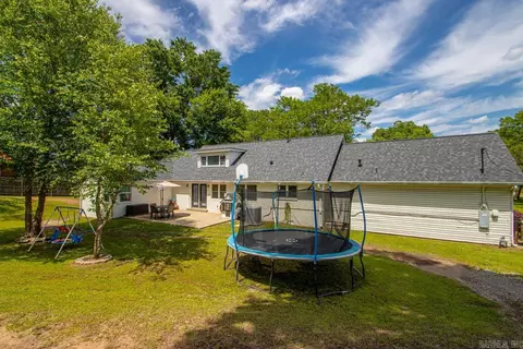 Exterior - 1016 Jameson Ave, Benton, AR 72015 photo 10 of 13