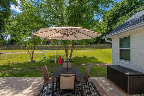 Exterior - 1016 Jameson Ave, Benton, AR 72015 photo 5 of 13