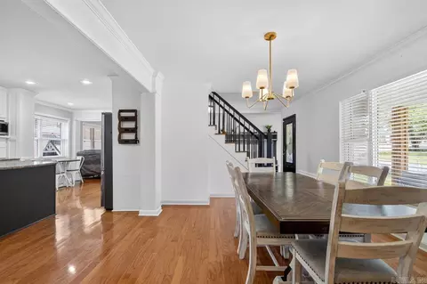 Dining - 1016 Jameson Ave, Benton, AR 72015 photo 4 of 4
