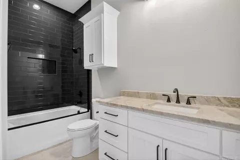 Bath - 100 Liberty Oaks Trl, Alexander, AR 72002 photo 1 of 5