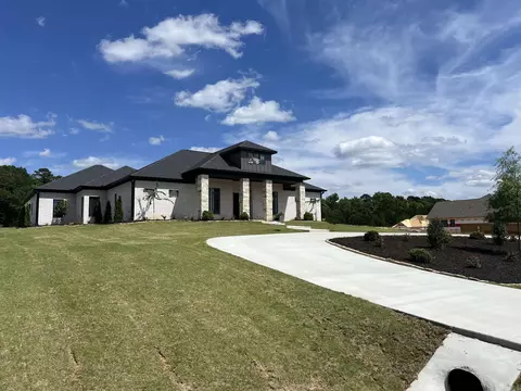 100 Liberty Oaks Trl, Alexander, AR 72002