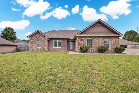 3994 Mountaincrest Cir, Alexander, AR 72002