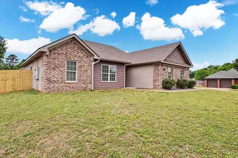 Exterior - 3994 Mountaincrest Cir, Alexander, AR 72002 photo 3 of 8
