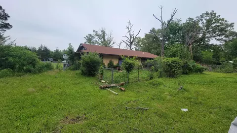 Exterior - 9102 Shannon Rd, Pine Bluff, AR 71603 photo 6 of 6