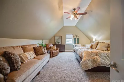Bedroom - 500 Rink Rd, De Queen, AR 71832 photo 4 of 4