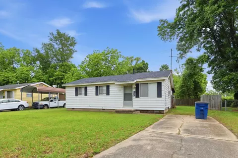 712 Graham Ave, North Little Rock, AR 72117