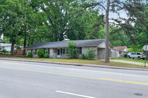 9923 Chicot Rd, Little Rock, AR 72209