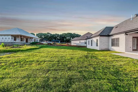 Exterior - 20 Albion Ct, Cabot, AR 72023 photo 7 of 7