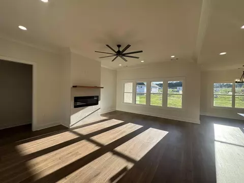 Living - 20 Albion Ct, Cabot, AR 72023 photo 1 of 2