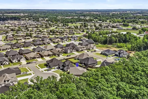 View/Area - 1880 Indigo Cv, Conway, AR 72034 photo 4 of 5