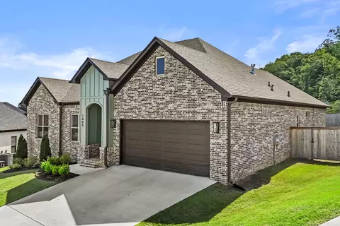 Exterior - 1880 Indigo Cv, Conway, AR 72034 photo 2 of 8