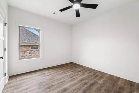 Bedroom - 740 Grand Valley Loop, Austin, AR 72007 photo 5 of 8