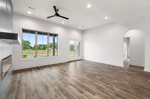 Living - 740 Grand Valley Loop, Austin, AR 72007 photo 3 of 3