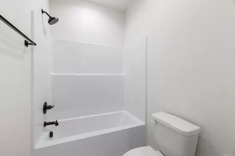 Bath - 740 Grand Valley Loop, Austin, AR 72007 photo 6 of 6